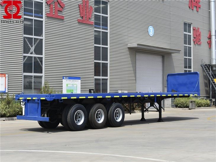Container semi trelè